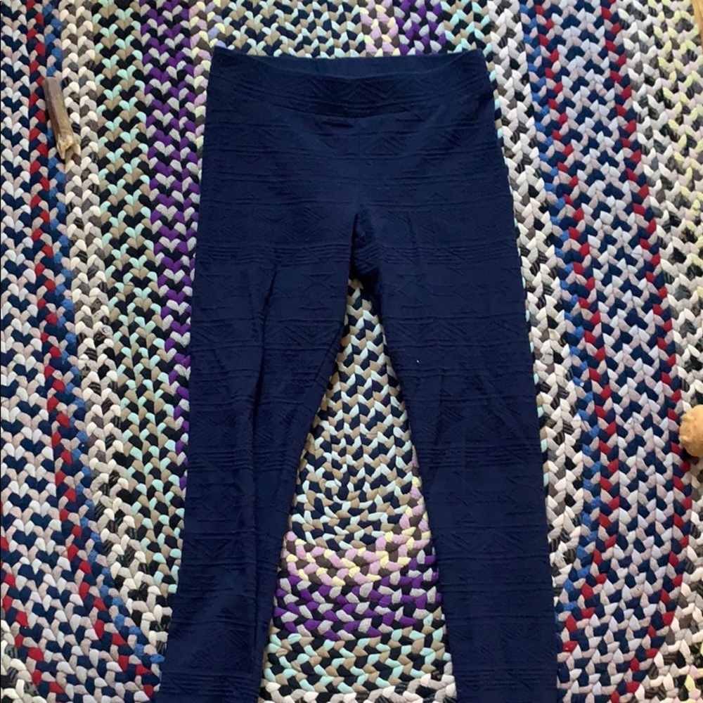 Navy AE leggings!